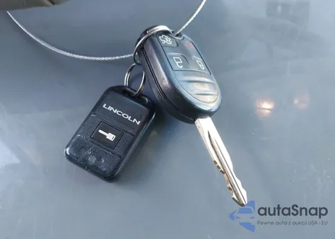 2012 Lincoln Navigator L from USA, damaged, VIN 5LMJJ3J51CEL06122